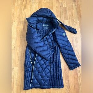 Michael Kors packable zipper puffer with detachable zipped hood